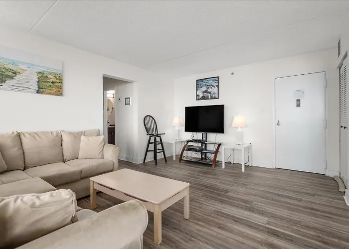 Holiday home Gorgeous Side Ocean Views From 2 Bedroom Capri With Indoor Pool! *