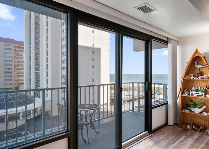 Gorgeous Side Ocean Views From 2 Bedroom Capri With Indoor Pool! * Ocean City