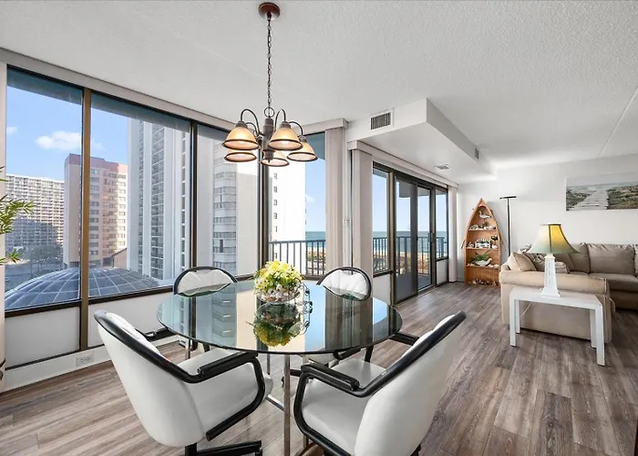 Gorgeous Side Ocean Views From 2 Bedroom Capri With Indoor Pool! *