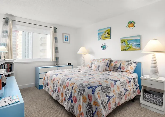 Gorgeous Side Ocean Views From 2 Bedroom Capri With Indoor Pool! Holiday home